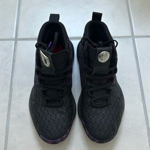 Adidas Marvel black Panther, X Dame 5  Wakanda Forever size 4.5